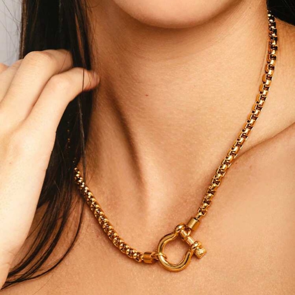 New! Gold Carabiner Necklace (3028)
